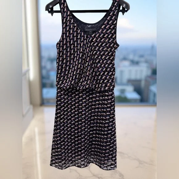 Marc by Marc Jacobs EUC Sz 4 Sleeveless Graphic Design Velvet Devore Dress (533) - Picture 3 of 14